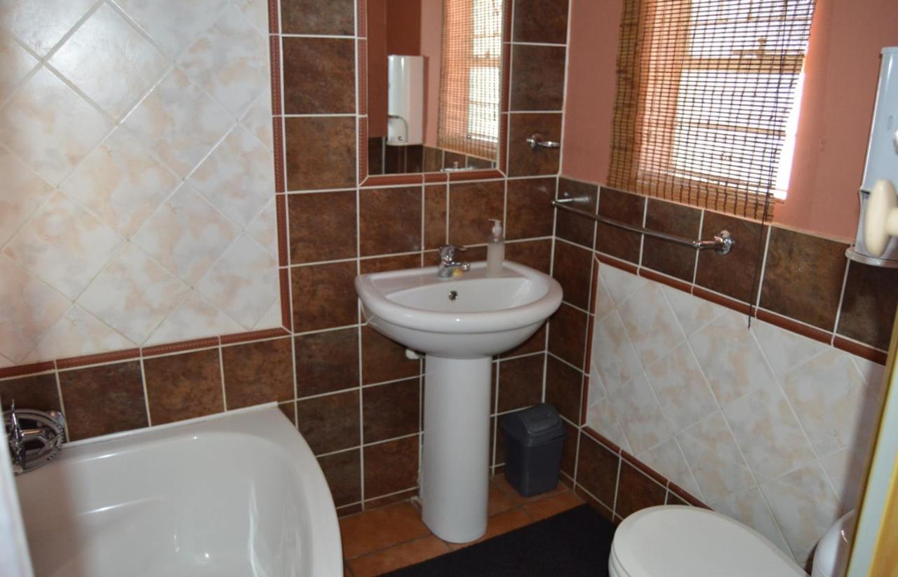 House Ebony B&B Newcastle Kültér fotó